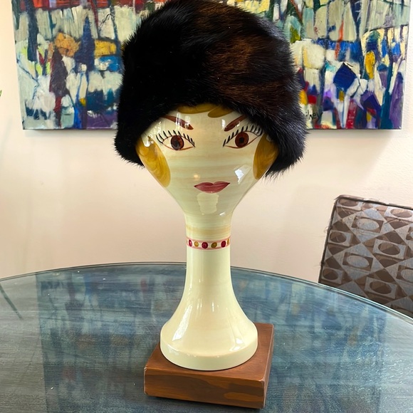 Vintage Black Mink Hat, from the 60’s - Picture 3 of 15